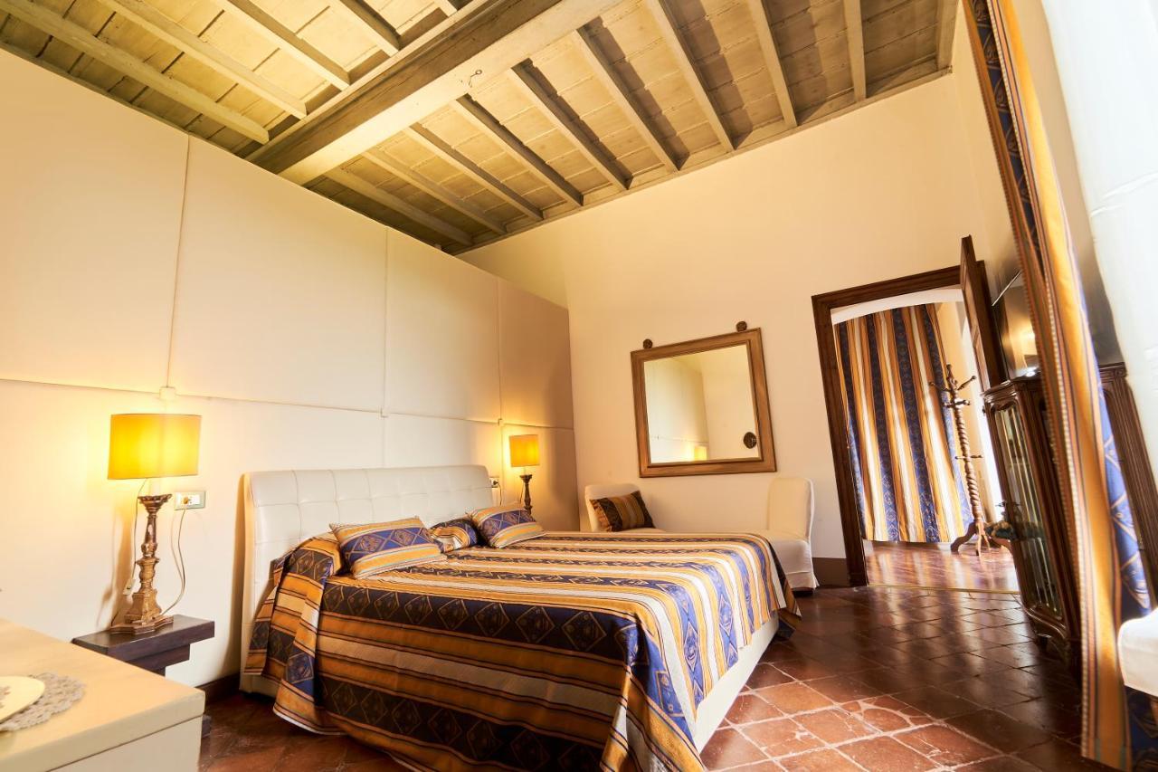 Castello Del Capitano Delle Artiglierie Bed & Breakfast