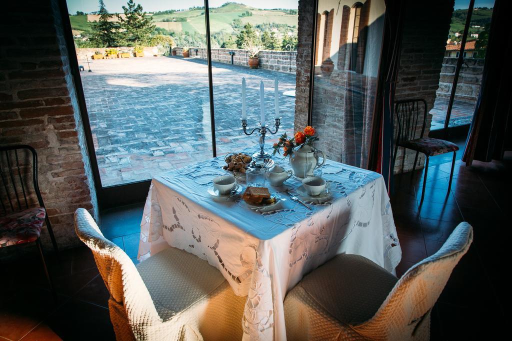 Castello Del Capitano Delle Artiglierie Bed & Breakfast 3*