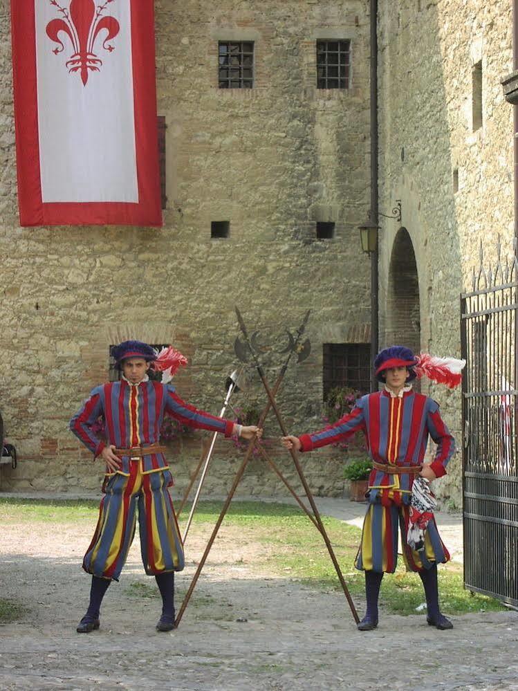 Castello Del Capitano Delle Artiglierie Bed & Breakfast 3*